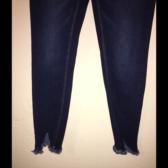 Skinny Leg Jeans - Picture 3 of 3